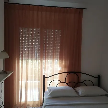 Maisonette R&f2 Apartment *