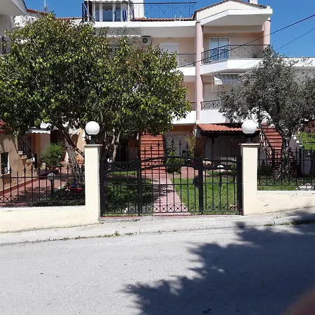 Maisonette R&f2 *